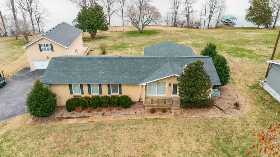 135 Bay Dr, Hendersonville, TN 37075 - Image #2