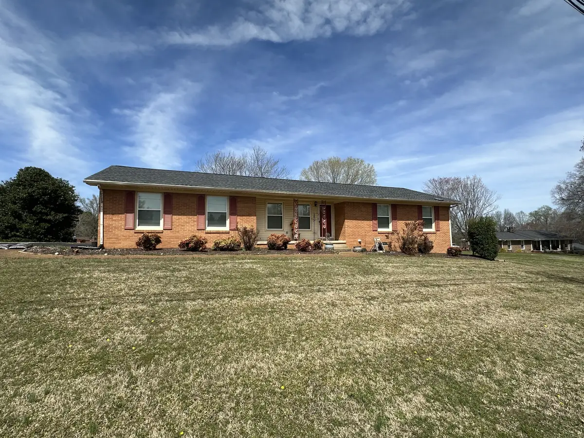 1528 Grandaddy Rd, Lawrenceburg, TN 38464 - #1