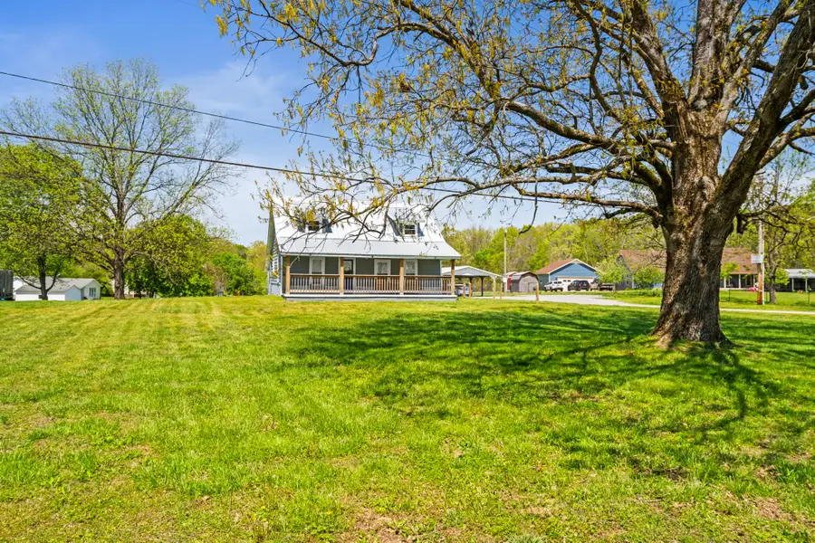 2470 Hinton Rd, Clarksville, TN 37043 - Image #3