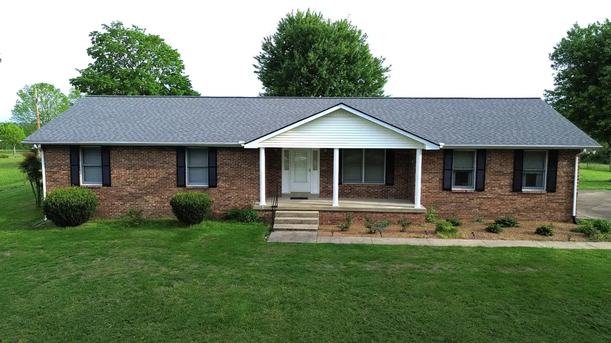 255 Douglas Ln, Gallatin, TN 37066 - Image #1