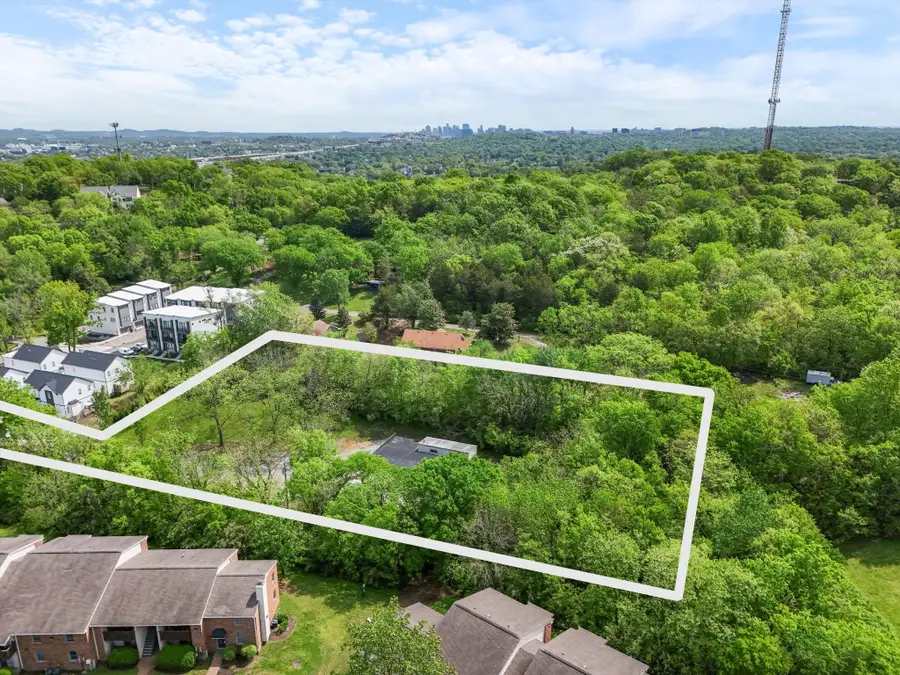 813 Watts Ln, Nashville, TN 37209 - Image #3