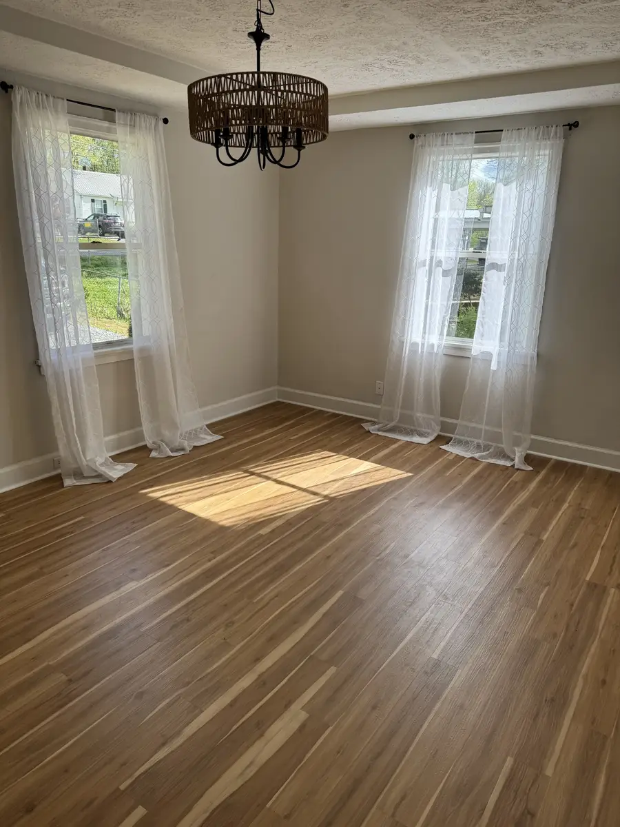 1210 Daniel St, Clarksville, TN 37040 - Image #2