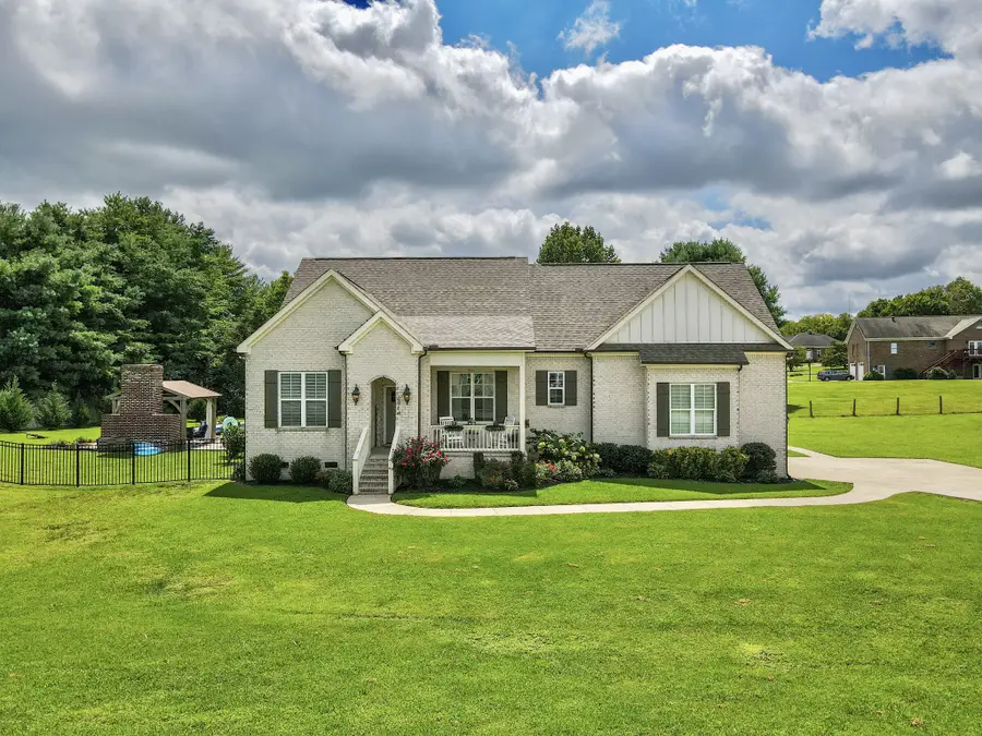 2914 Chasepointe Pl, Columbia, TN 38401 - Image #3