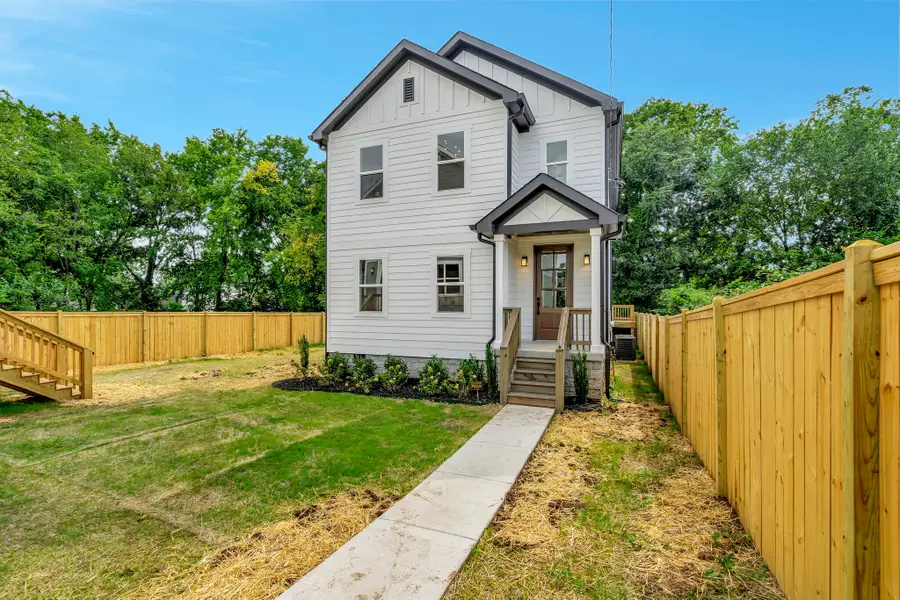 1739 14th Ave N, Nashville, TN 37208 - Image #2