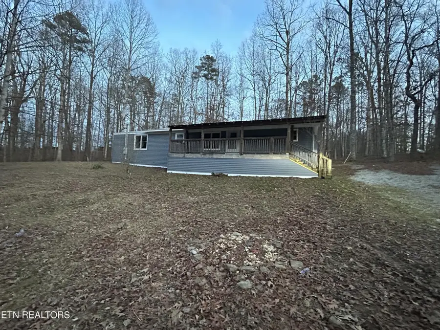 994 Pioneer Rd, Grimsley, TN 38565 - Image #3