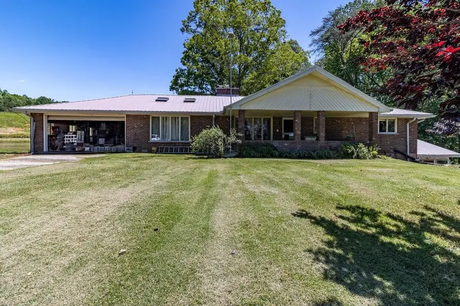 2216 Cove Hill Rd, Pikeville, TN 37367 - #3
