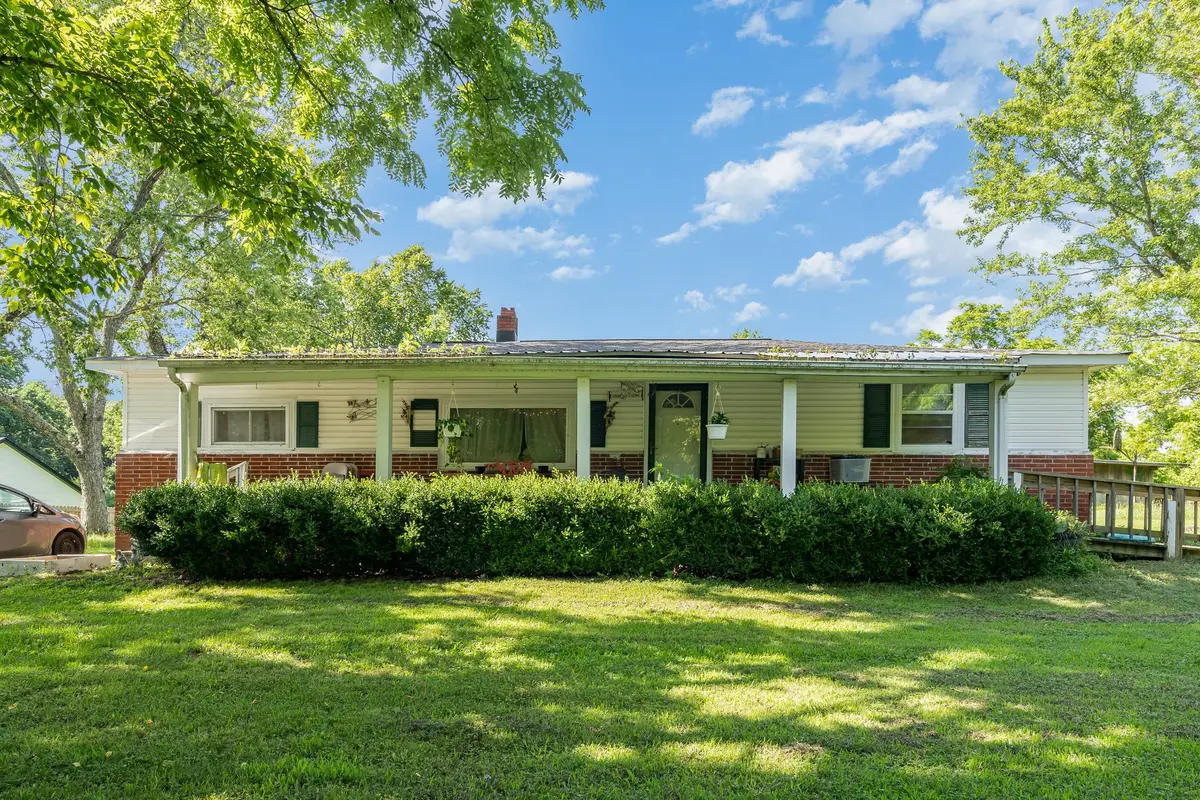 1755 Taylor Town Rd, White Bluff, TN 37187 - Image #1