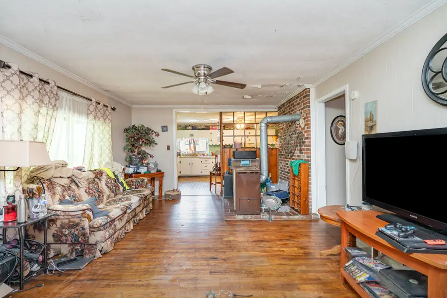 1755 Taylor Town Rd, White Bluff, TN 37187 - Image #3