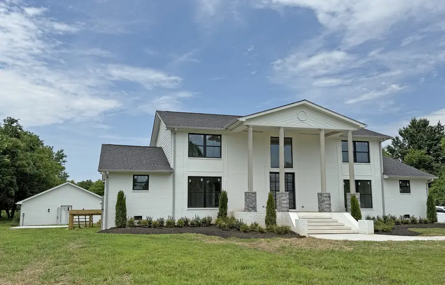 3880 Barfield Crescent Rd, Murfreesboro, TN 37128 - Image #2