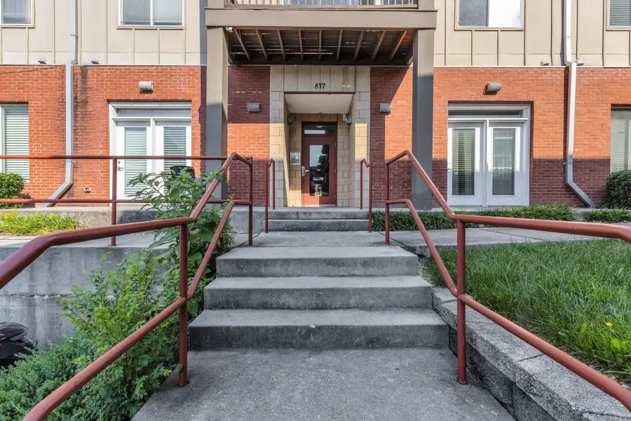 817 Flynn Street #104, Chattanooga, TN 37403 - #2