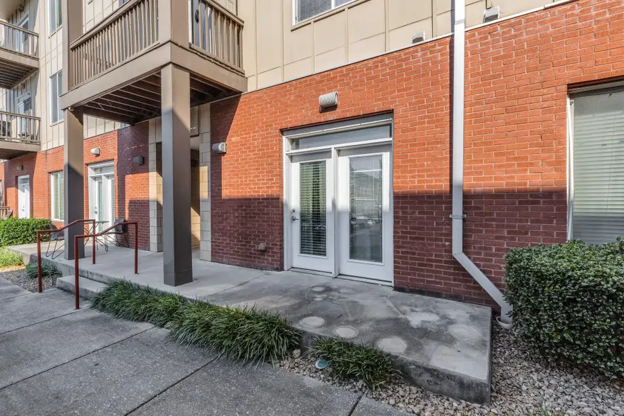 817 Flynn Street #104, Chattanooga, TN 37403 - #3