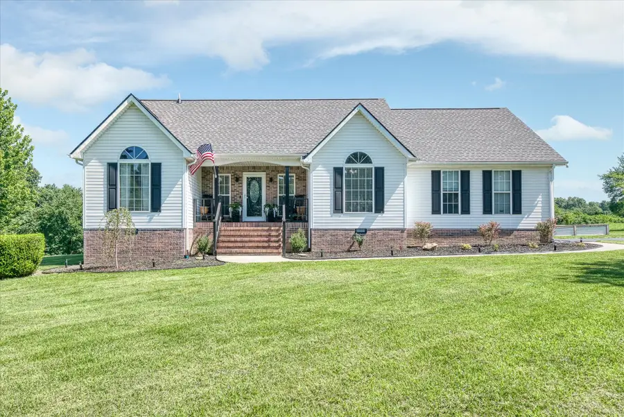 1036 Circle Dr, Jamestown, TN 38556 - Image #2