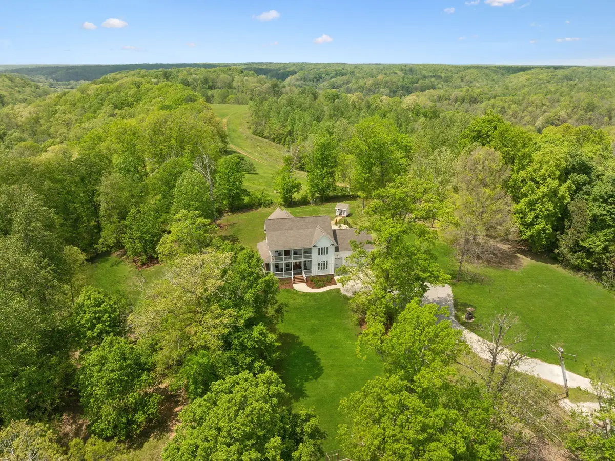 4325 Cave Springs Rd, Columbia, TN 38401 - Image #1