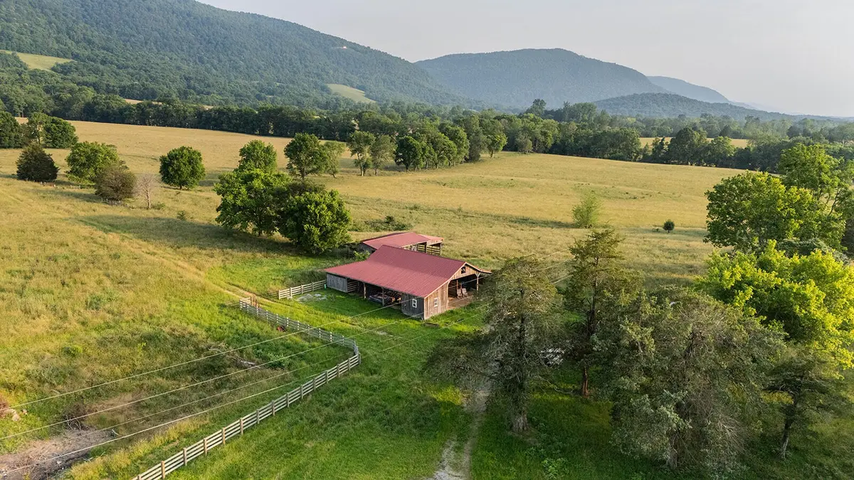 188 Marion Agee Road, Pikeville, TN 37367 - Image #1