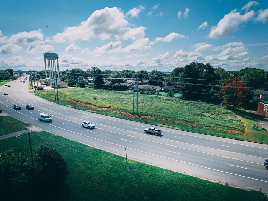 255 Tiny Town Road, Clarksville, TN 37042 - #2