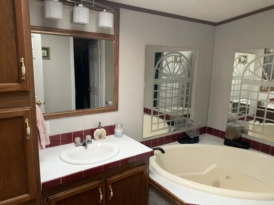 4107 Trousdale Lane, Columbia, TN 38401 - #3