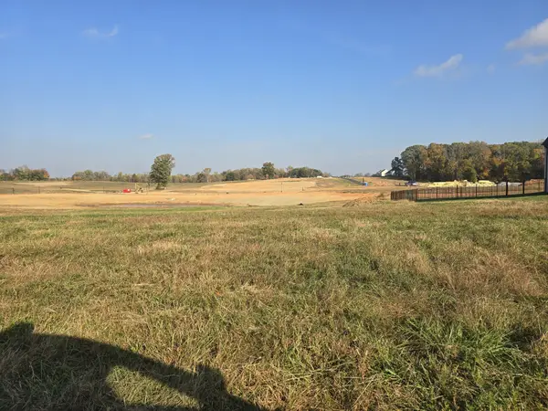 9 Dunbar Bluff, Clarksville, TN 37043