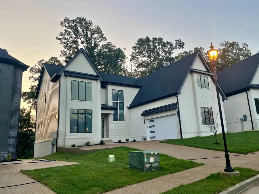 799 Summit Oaks Court, Nashville, TN 37221 - Image #3