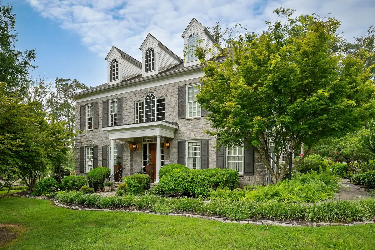 120 Ginkgo Dr, McMinnville, TN 37110 - Image #1