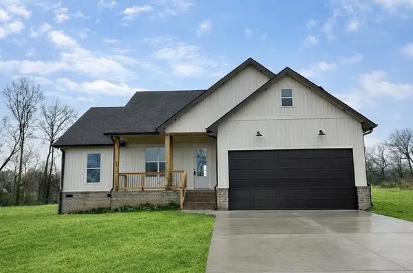 134 Lightfoot Ln, Estill Springs, TN 37330