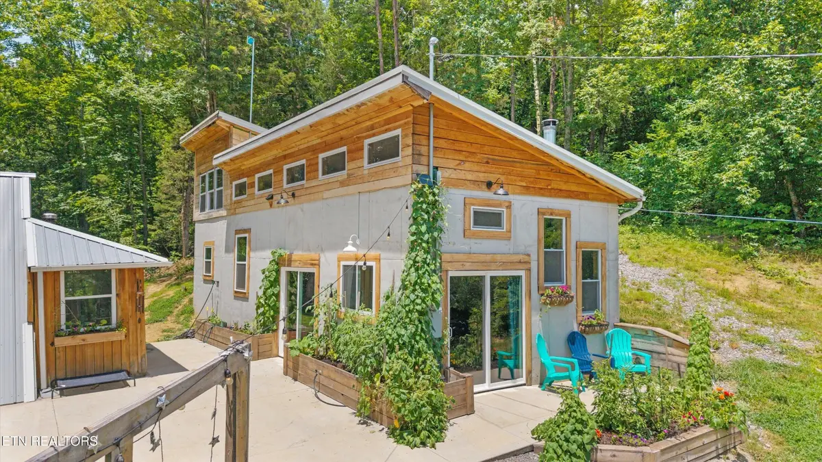 233 Highway 370, Luttrell, TN 37779 - Image #1