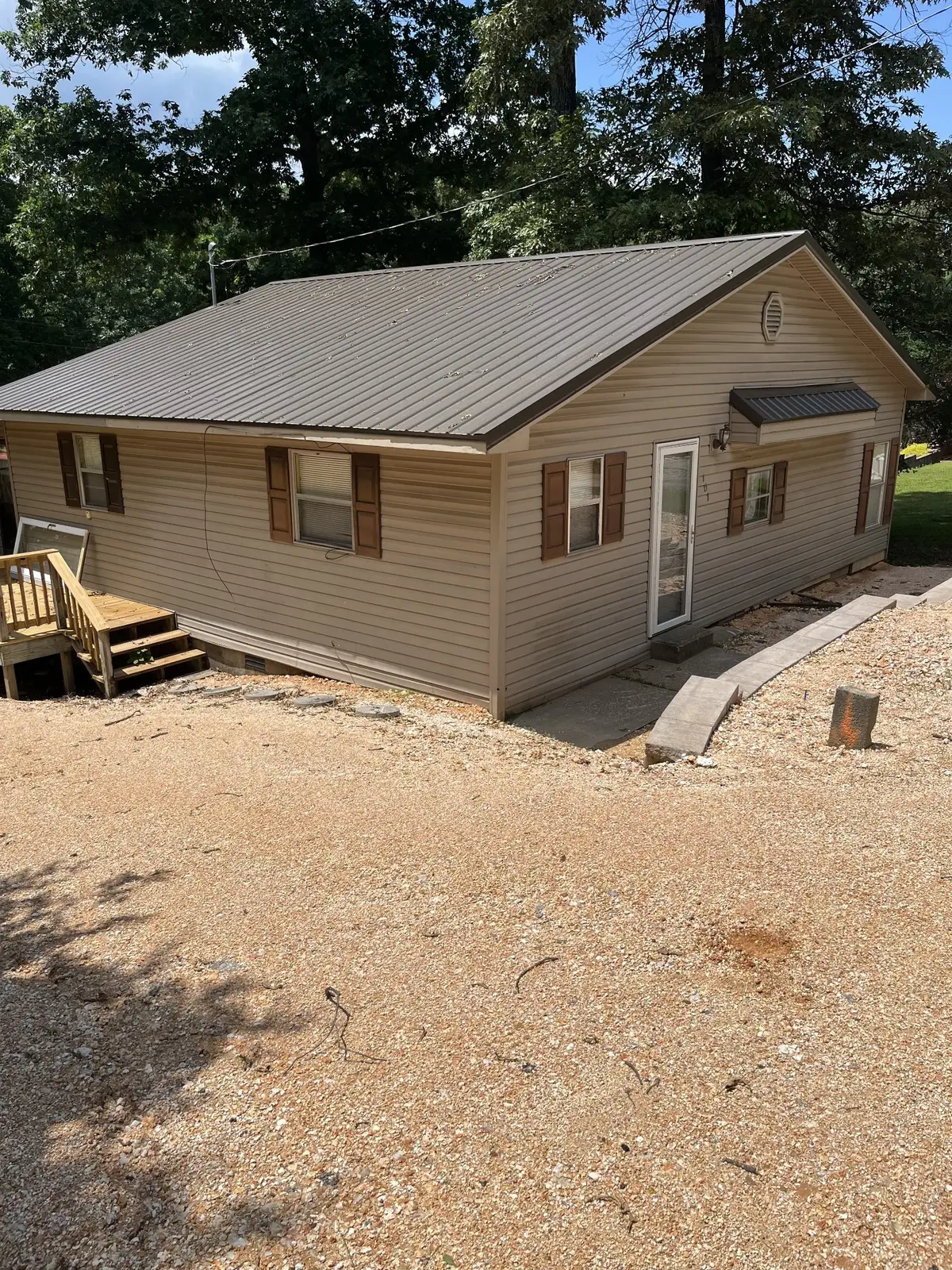 101 Oakleaf Ln, Springville, TN 38256 - Image #1