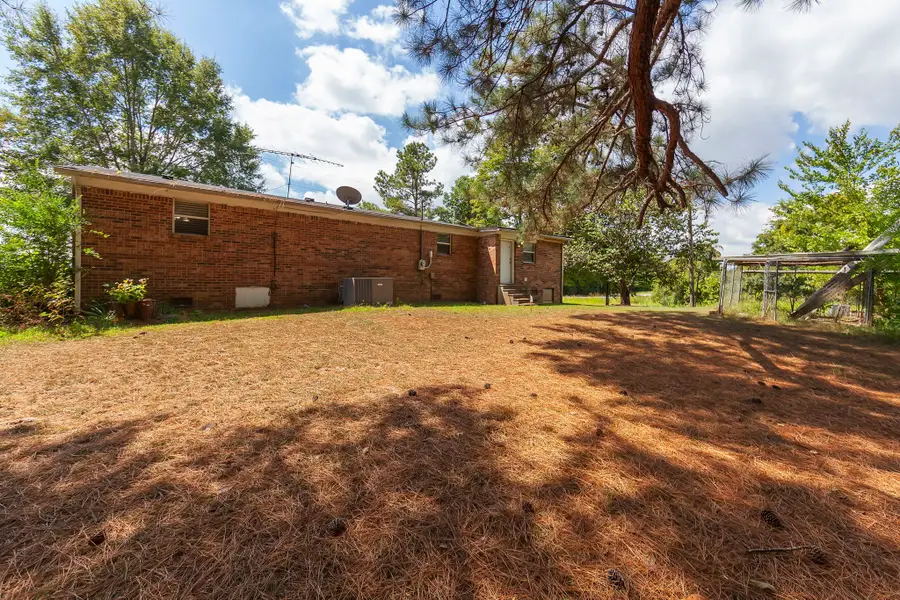 203 Bogle Loop Rd, Milan, TN 38358 - Image #2