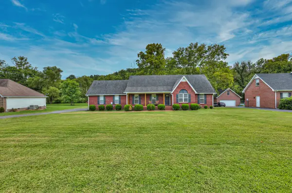 206 Amanda Dr, Bell Buckle, TN 37020