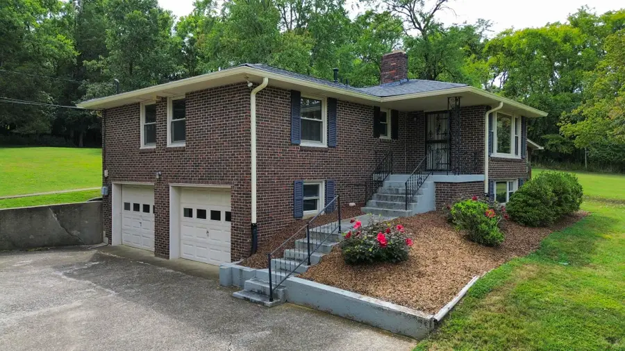 118 Bay Dr, Hendersonville, TN 37075 - Image #2