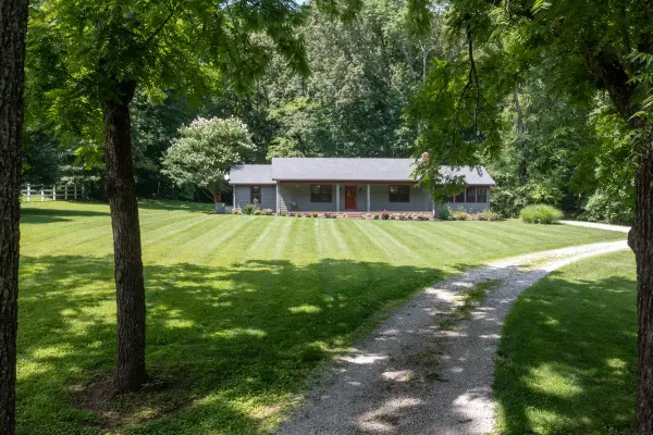 729 Fowler Ford Rd, Portland, TN 37148