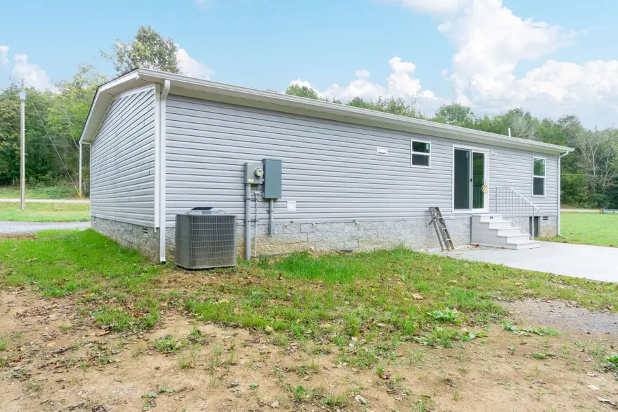 2171 Wartrace Highway, Pleasant Shade, TN 37145 - Image #3