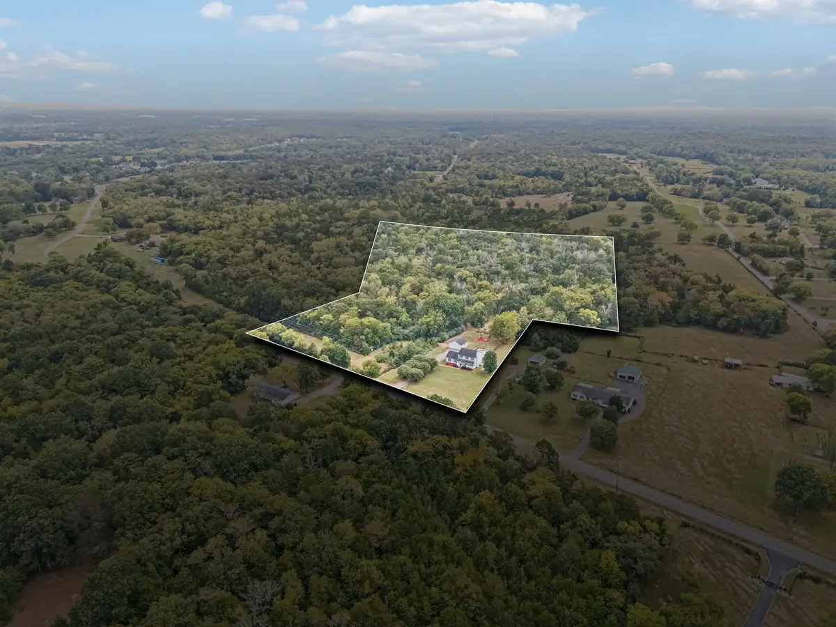 4011 Central Valley Rd, Murfreesboro, TN 37129 - Image #1