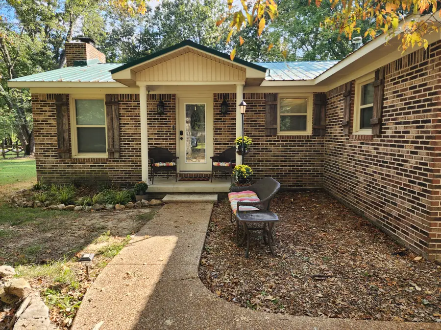 288 Stewart Ln, Estill Springs, TN 37330 - Image #2