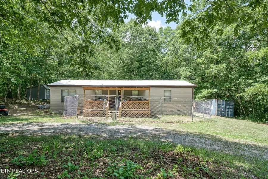 1223 Sheppard Rd, Jamestown, TN 38556 - Image #2