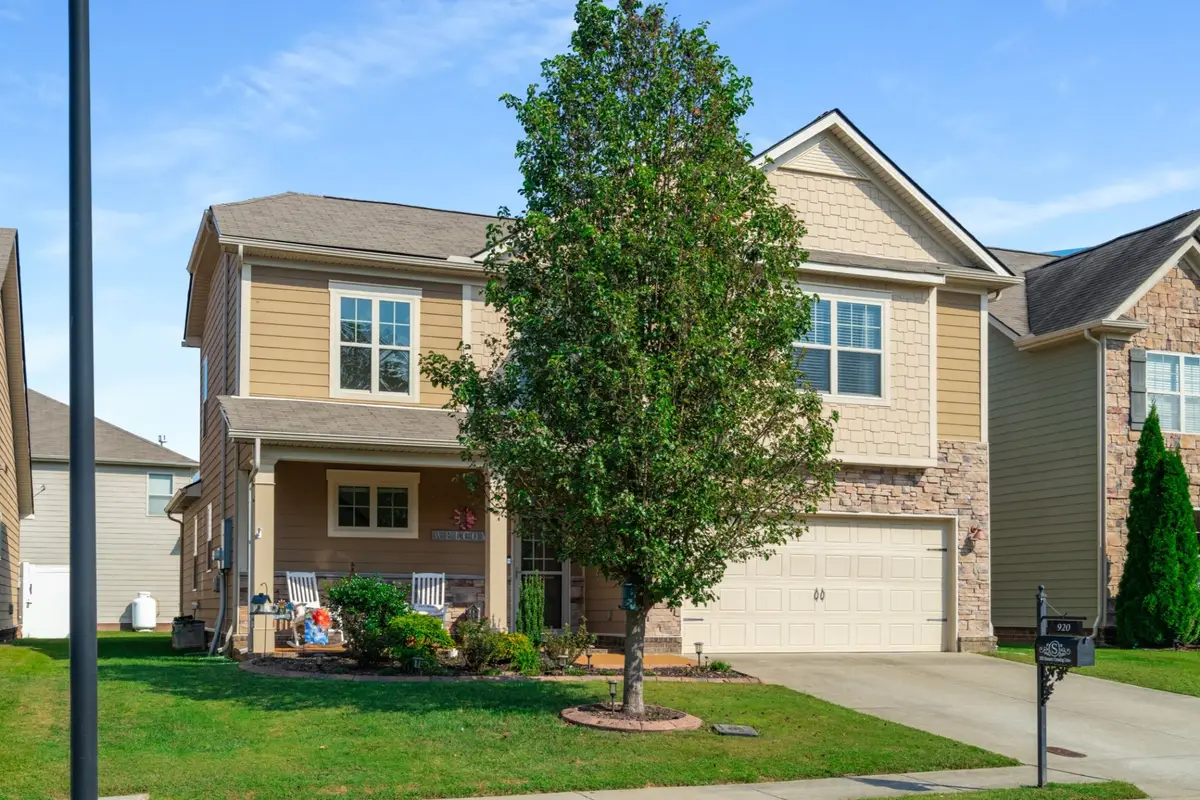 920 Manson Crossing Dr, Murfreesboro, TN 37128 - Image #1