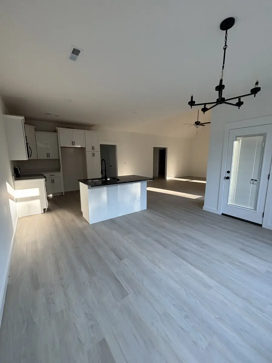 1031 Northside Cir, Dickson, TN 37055 - Image #3