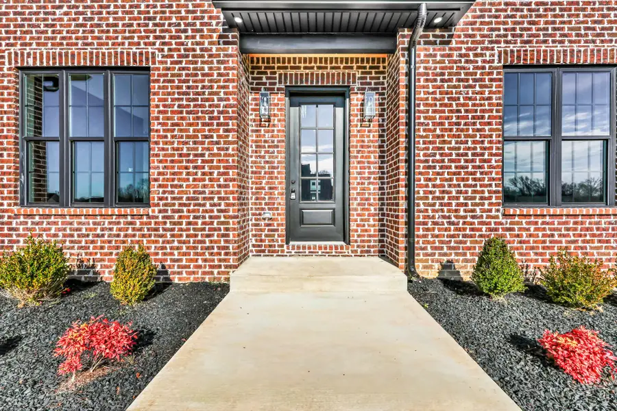2461 Ellsworth Drive, Clarksville, TN 37043 - Image #2
