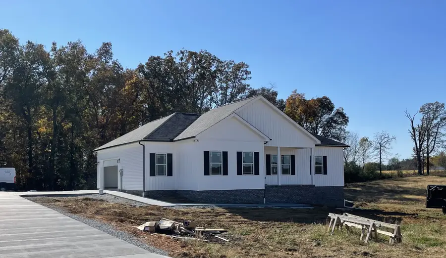 292 Hidden Hills Lane, Summertown, TN 38483 - Image #2