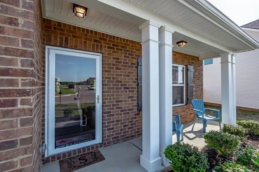 1060 Solomon Ln, Spring Hill, TN 37174 - Image #2