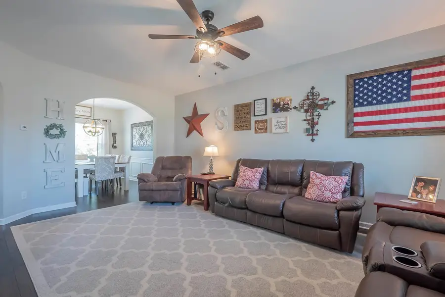 1060 Solomon Ln, Spring Hill, TN 37174 - Image #3