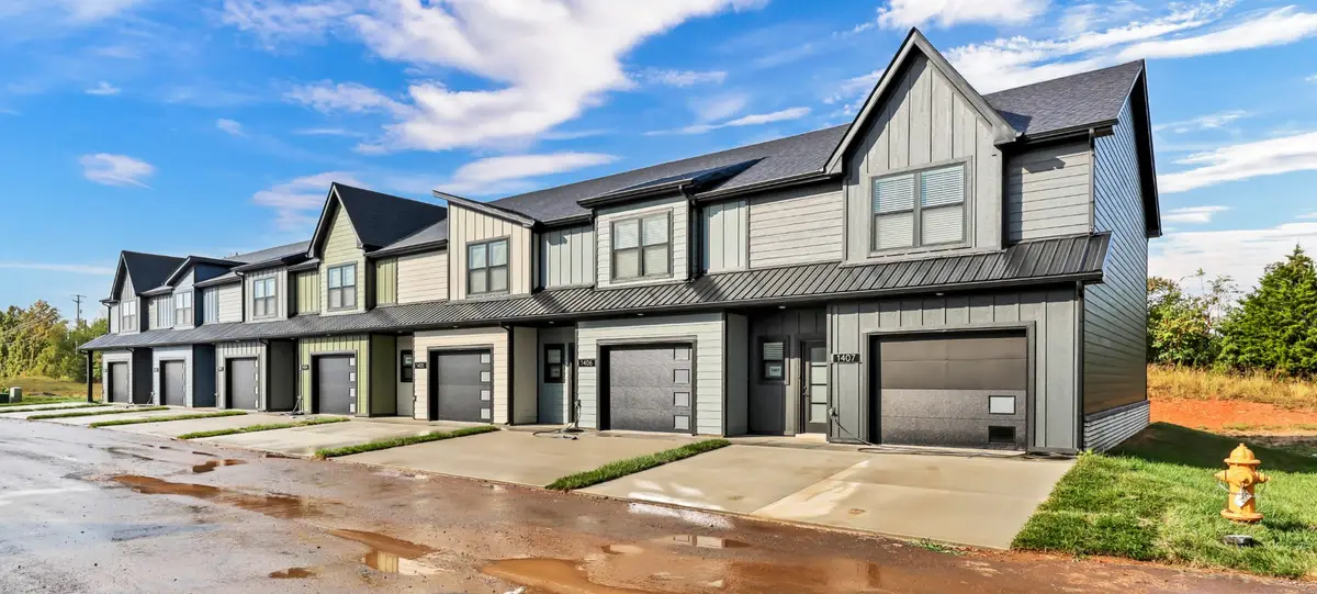 1402 Jonathan Wade Circle #1402, Clarksville, TN 37043 - Image #1