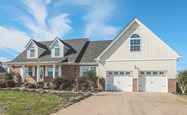 2233 Peterson Drive, Chattanooga, TN 37421