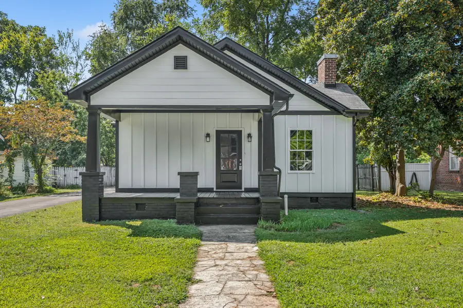 301 Kingwood Dr, Murfreesboro, TN 37129 - Image #2