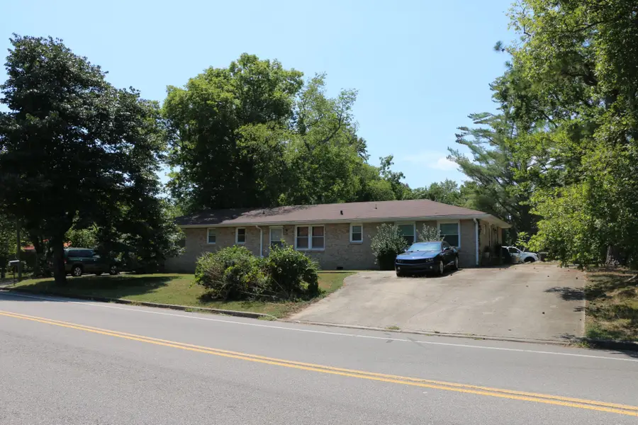 2292 Old Ashland City Rd, Clarksville, TN 37043 - Image #2