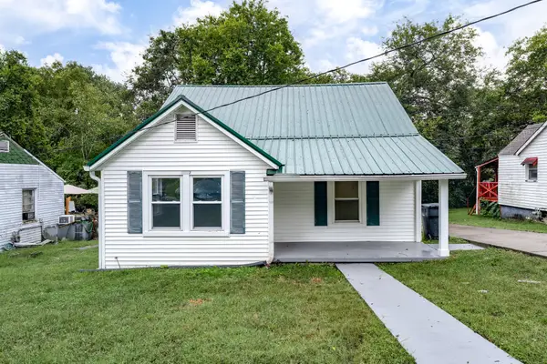 1007 Adair Ave, Columbia, TN 38401