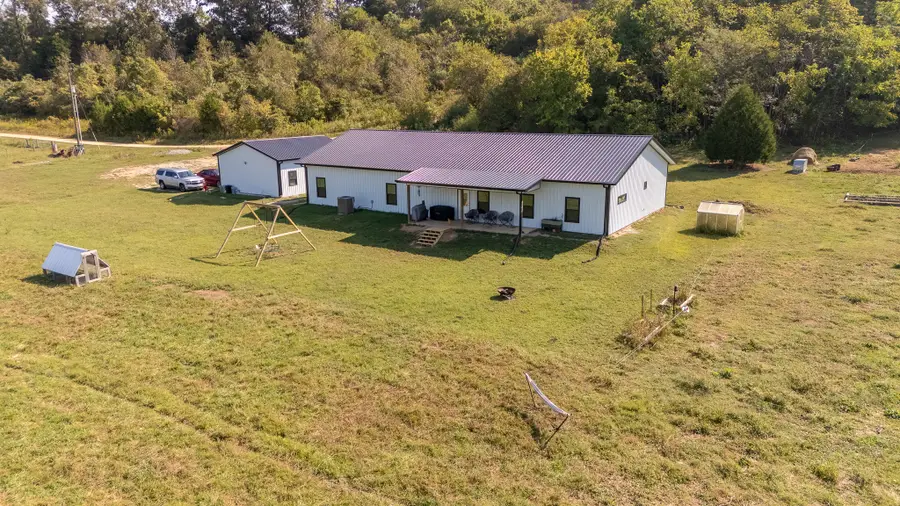125 Ashland Rd, Waynesboro, TN 38485 - Image #3