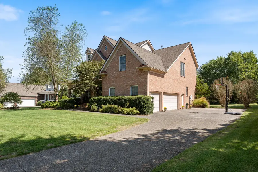 1740 Forsyth Park Dr, Brentwood, TN 37027 - Image #2