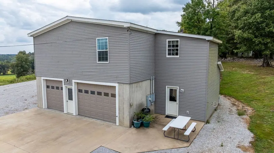321 Archie Ln, Dawson Springs, KY 42408 - Image #3