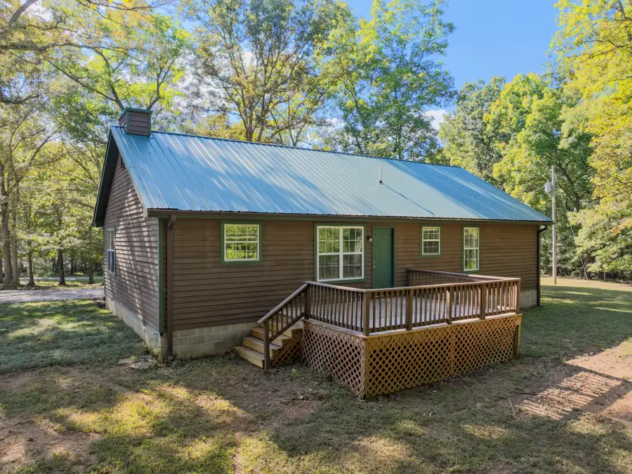 448 Pauline Rd, Holladay, TN 38341 - Image #2