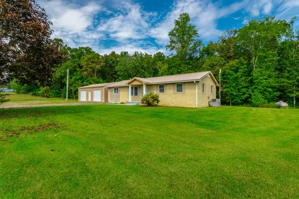 11328 Highway 150, Sequatchie, TN 37374